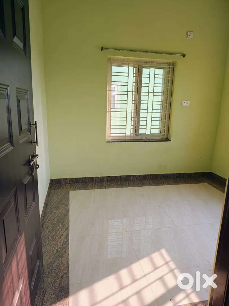 Couples friendly 2BHK with 2Bathroom, 1 Balcony, Big Hall & kitchen