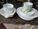 27 crockery Dinner set fine china