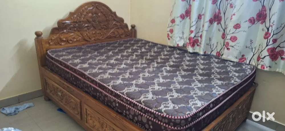 1 year old 6X5 Original heavy takewood Coat with 8inch bed