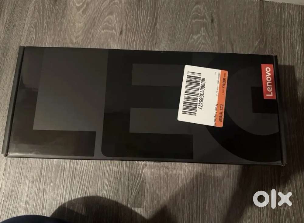 Lenovo Legion Go 2 8.8 144Hz OLED AMD Ryzen Z2 Extreme