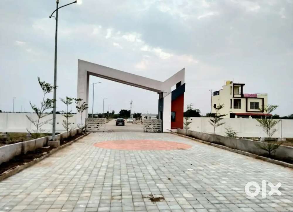 Mahalaxmi Nagar 41 – Plots with Clubhouse, Pools & Parks