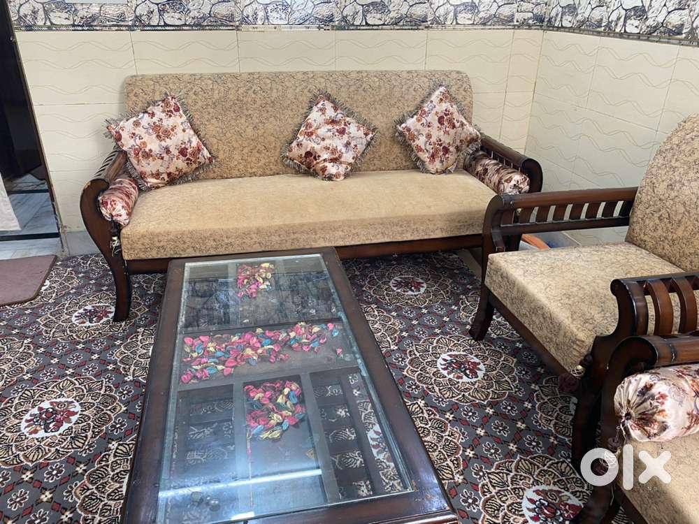 5 seater sofa