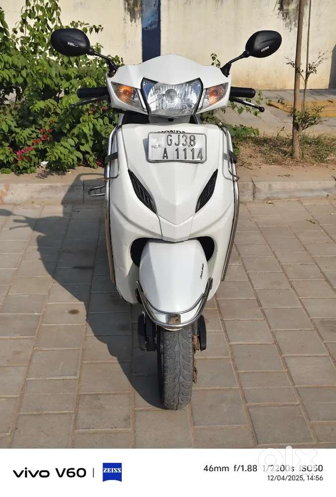 SHOW ROOM CONDITION WELL MAINTAINED ONE HAND USE