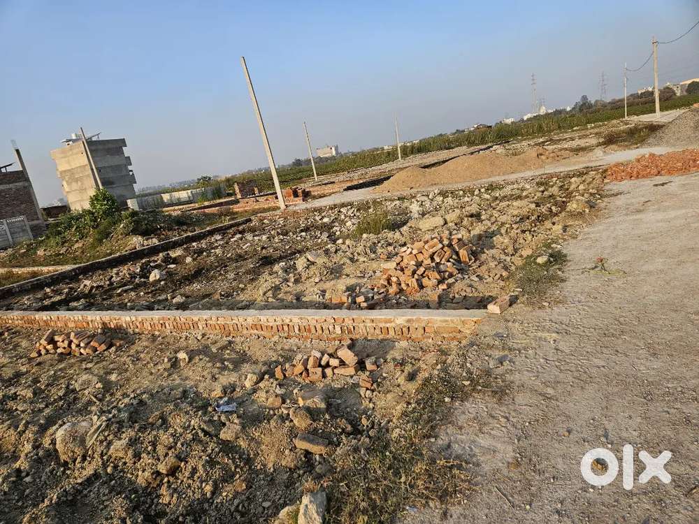 30×30 कॉर्नर प्लाट बिकाऊ है गुप्ता सोसाइटी इंद्रानगर कल्याणपुर मे