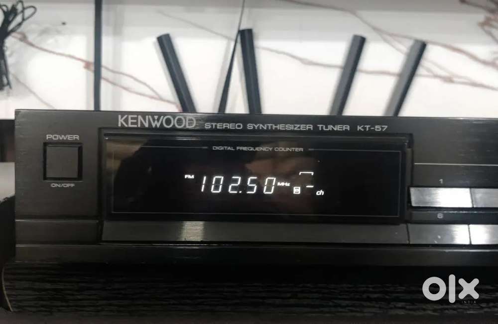 KENWOOD DIGITAL TUNER