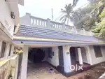 Kaloor Azad road 7.3cent old house for sale