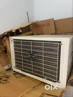 Carrier 1 ton A.C (Condition: Brand New)