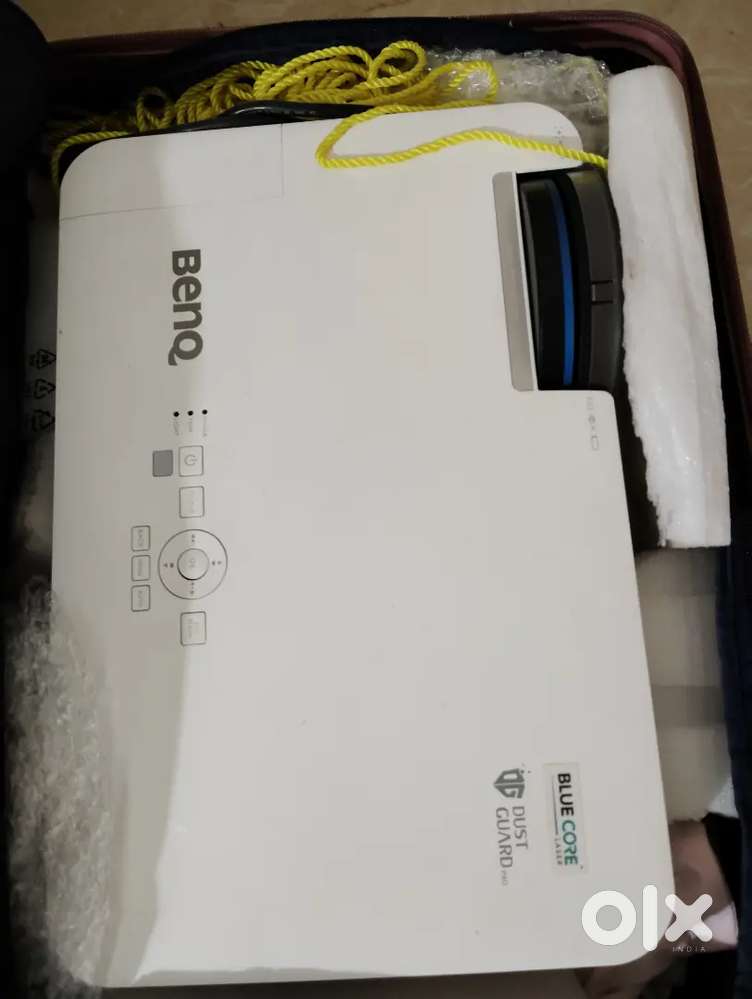BenQ laser projector 3800 lumens