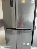 Side by door refrigerator