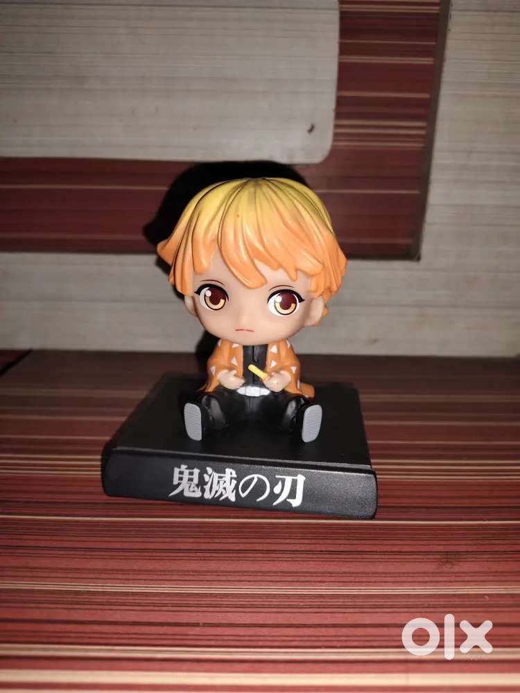 Zenitsu Action figure (Demon slayer)
