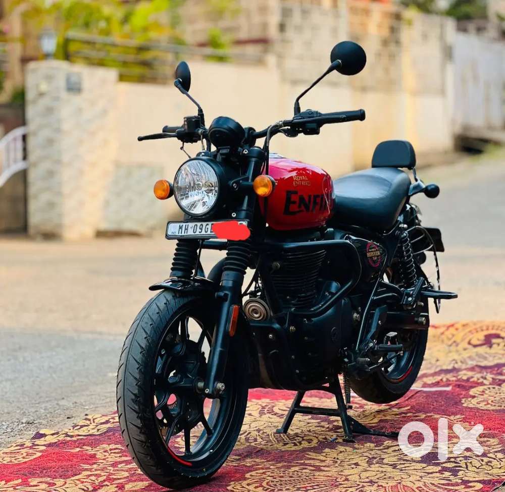 Hunter 350, running 22000 km, model 2023, mh 09, bike  sshowroom con