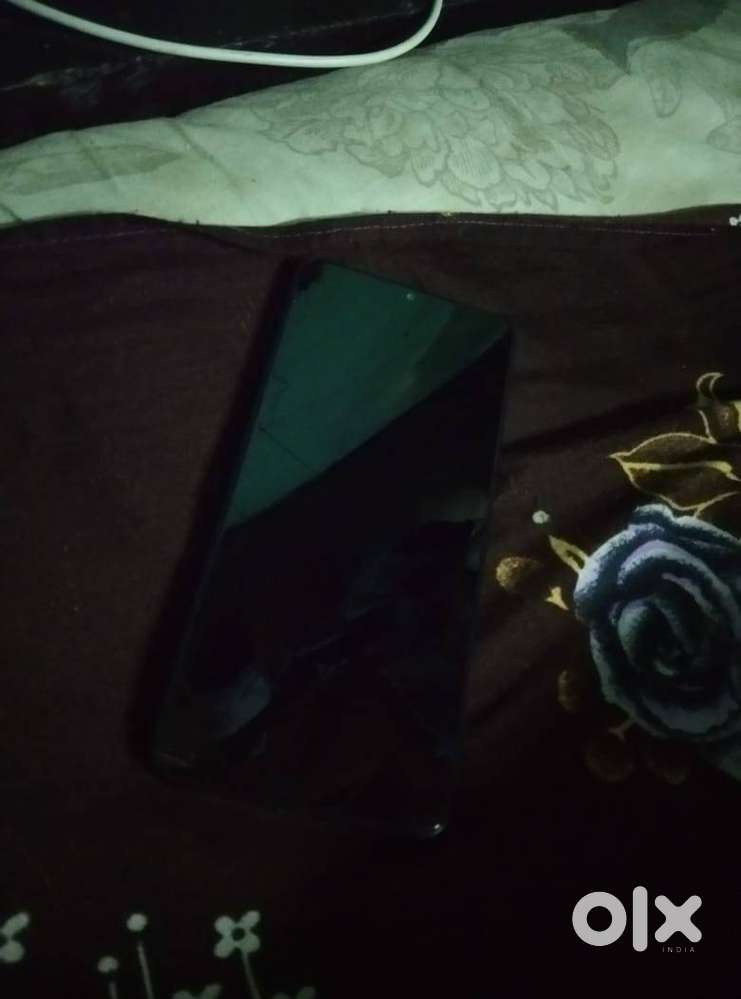 New model hai 3month hua hai