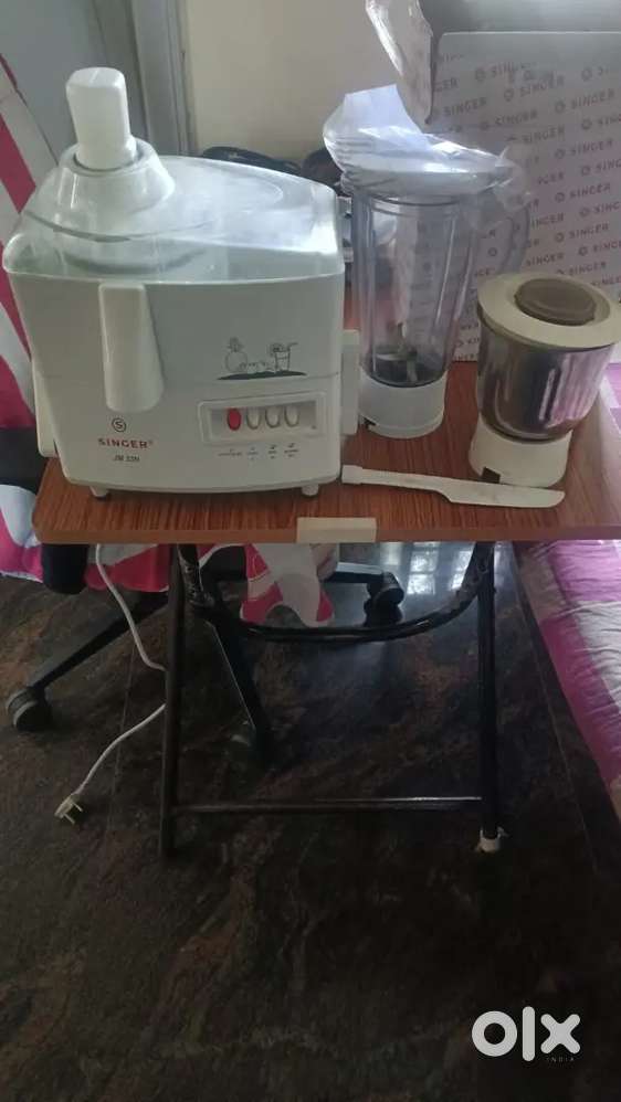 Singer juicer mixer grinder 750W