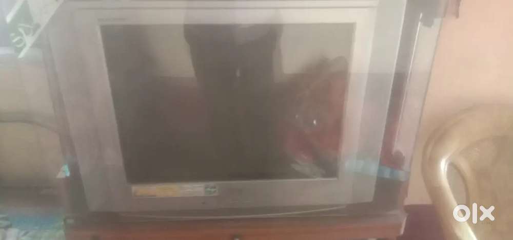 Old lg television