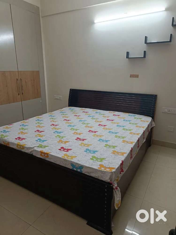 Double Bed