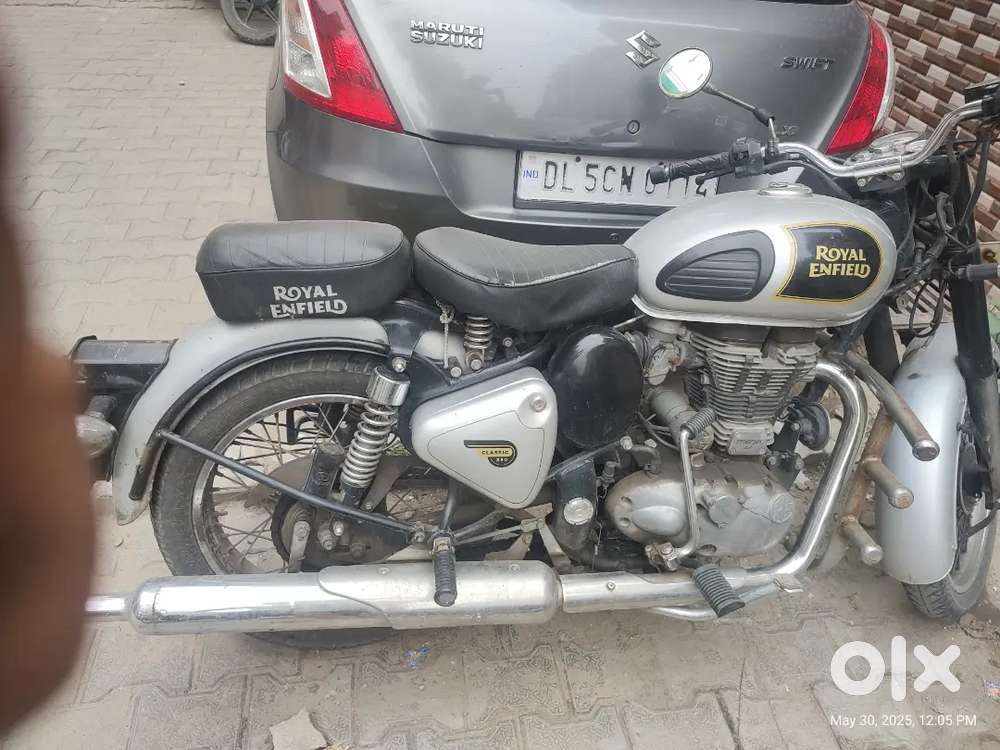Royal enfield is in good condition, single owner