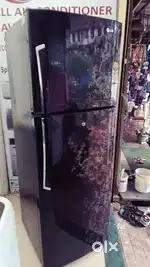 LG double door fridge good condition with warranty 2 year old