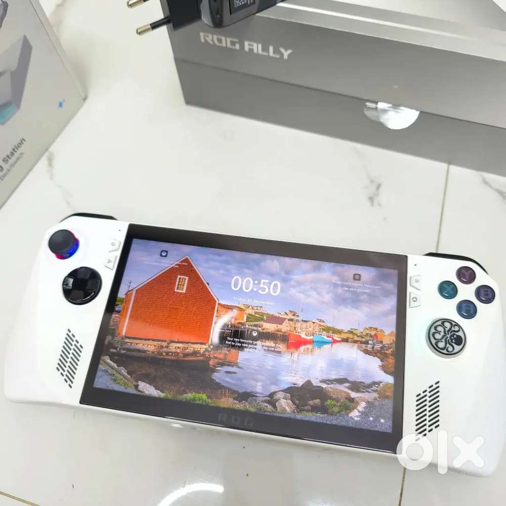 ASUS ROG Ally AMD Ryzen Z1 Octa Core Extreme Handheld Gaming PC (2025)