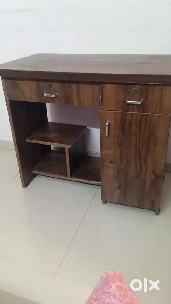 For Sell New wooden STUDY TABLE