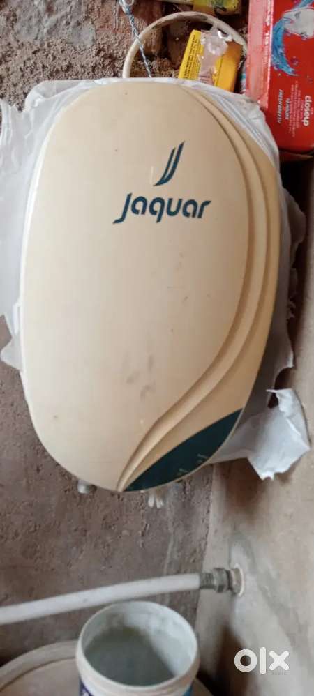 ढाई लीटर वाला जैगुआर का गीजर बेचना है2000