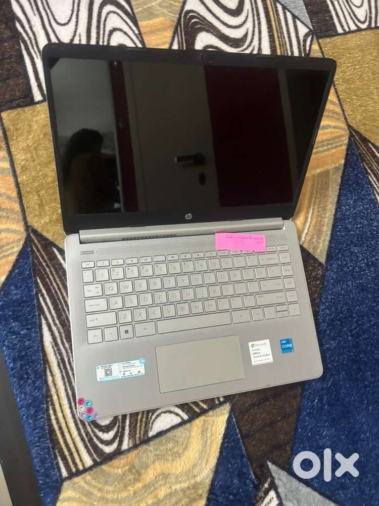 HP laptop 2022 bought from Croma
