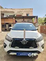Toyota Innova Crysta G 8 STR, 2022, Diesel