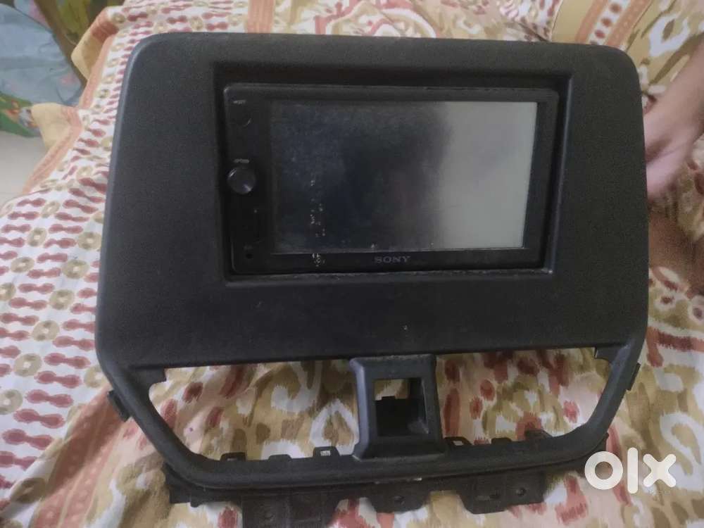 SONY CAR MUSIC PLAYER