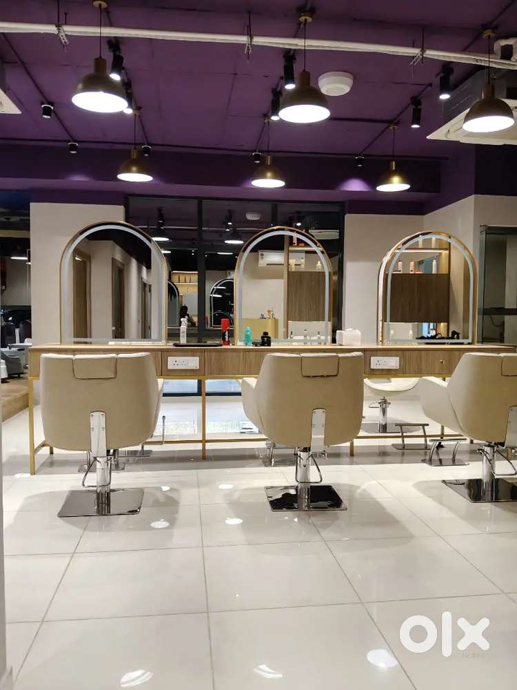 Family salon for sale urgently selling