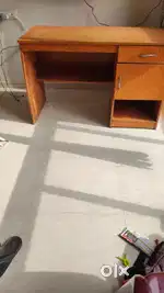 Study table made of ply and MDF selling due to shifting
