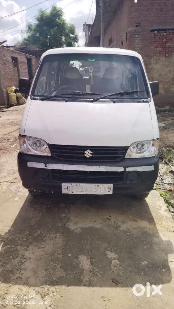 Eeco car good condition and 2017 model