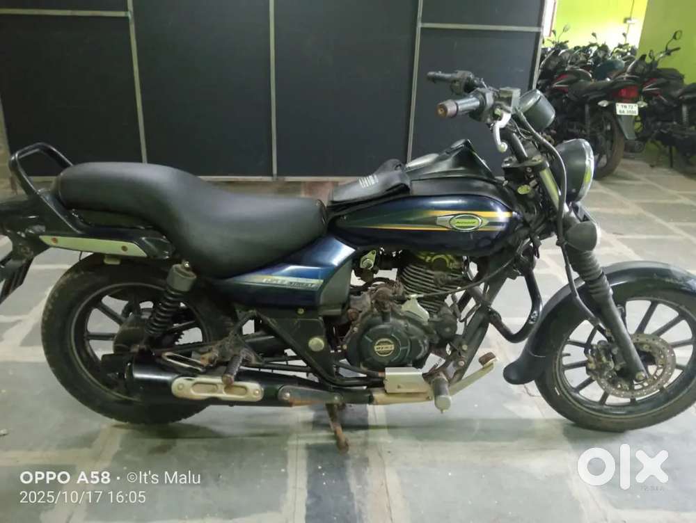 BAJAJ AVENGER 150CC; MODEL 2018;SELF ALLOY FRONT DISC BRAKE; BLUE; BS4