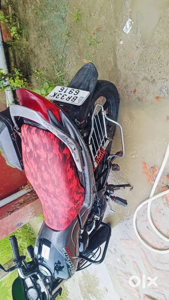 मैं इलेक्ट्रिक स्कूटर का इस्तेमाल कर रहा हूं इसलिए इसे बेचना चाहता हूं