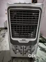 USHA Arrostyle  100 L cooler   brand new very good condition