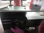 Counter desk shop