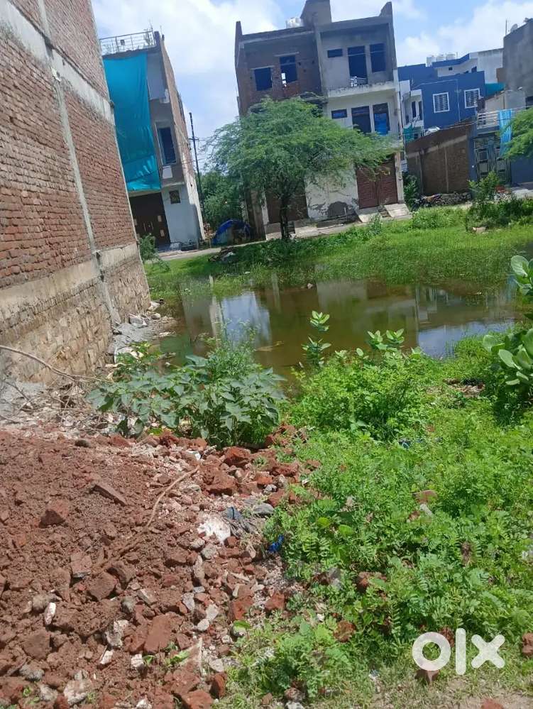 शताब्दीपुरम i व्लॉक मे GDA का 14/40 का प्लॉट लेने के लिए संपर्क करें