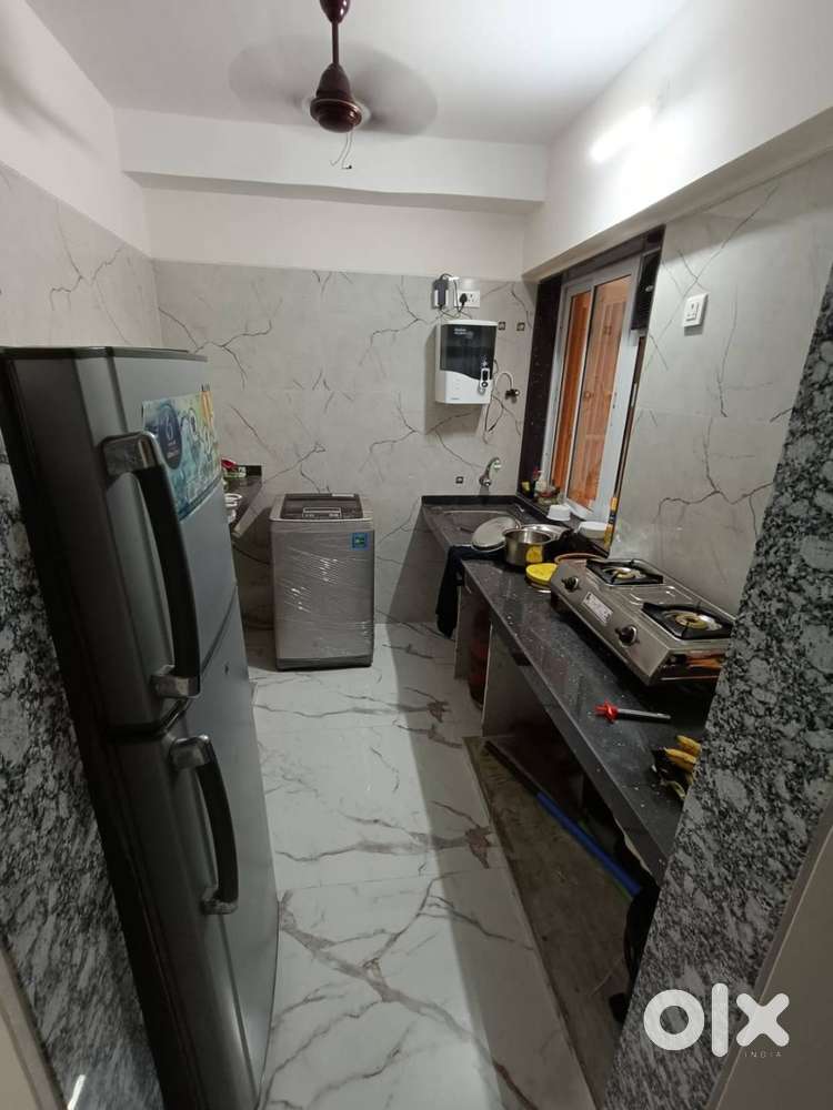 Spacious paying guest accommodation flat mates in ghotkoper west