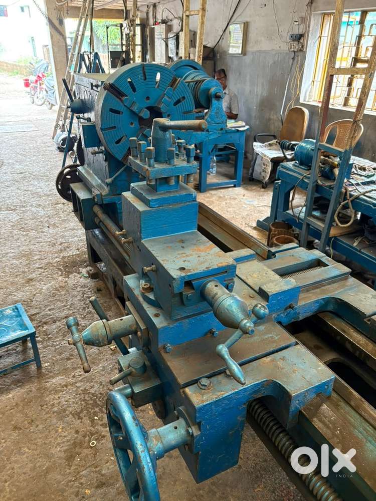 10 FT leath Machine