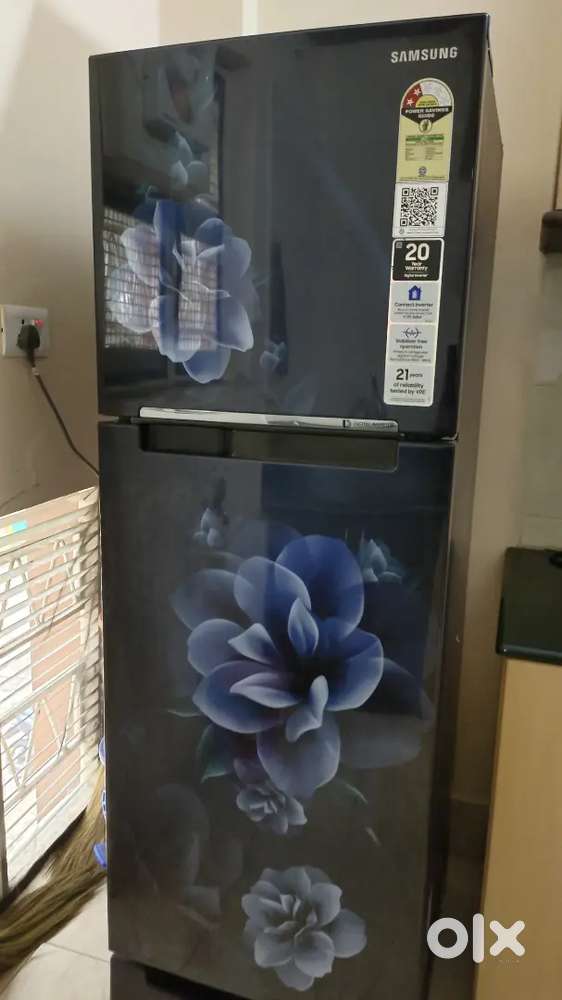 Samsung fridge 236 litres - 2 years old