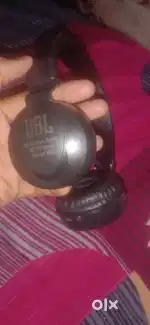 New condition new headphone only 15 din use
