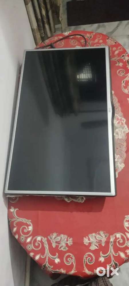 Lg Lcd TV 32 inch 5500