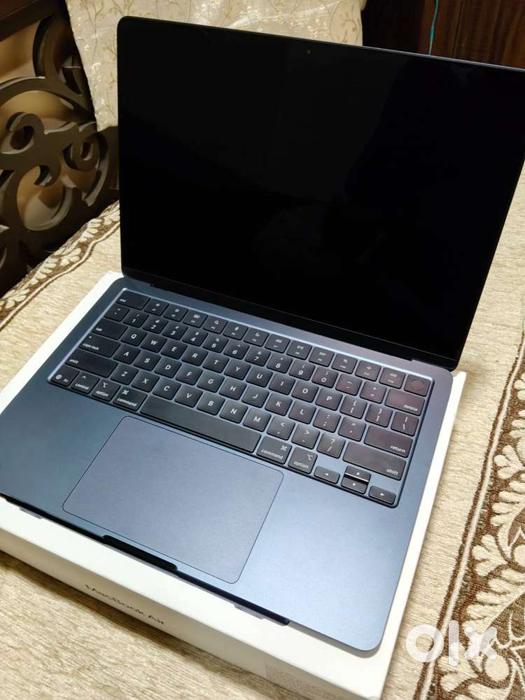 MacBook Air M4 512gb – Excellent Condition