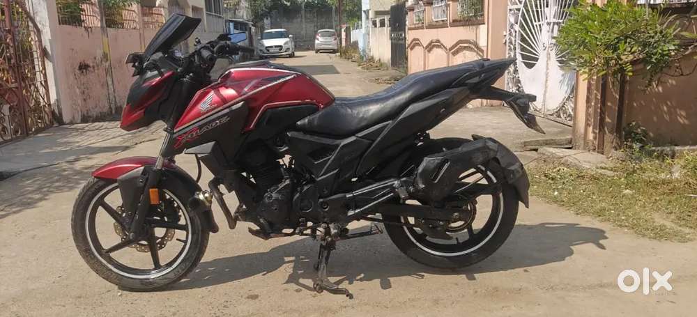 HONDA X-BLADE
MODEL2019
OWNER 1ST
RATE 63000/-