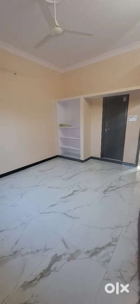 Flat for rent in American township