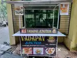 Vadapav stall