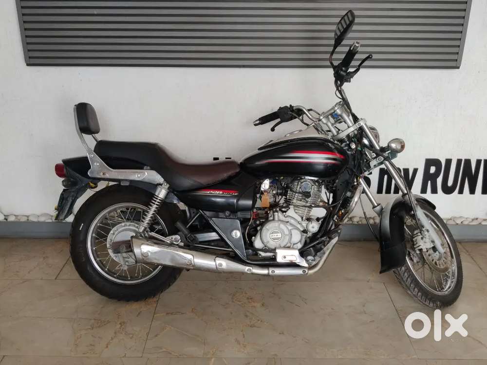 Bajaj Avenger 220 street 1st owner in excellent condition
