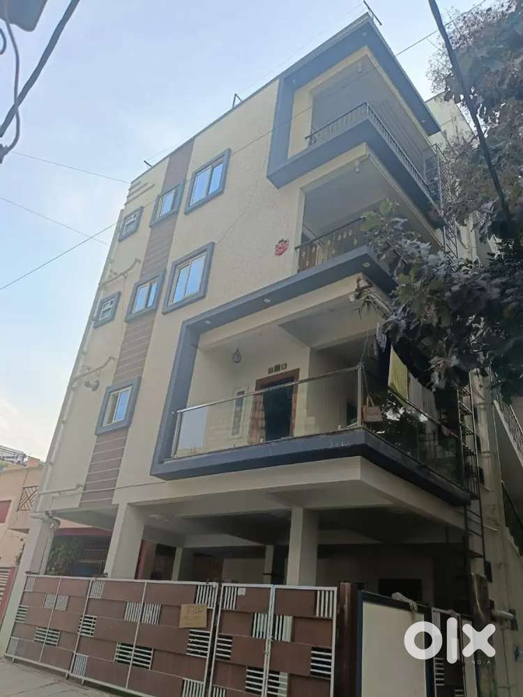 Pent house with excellent ventilation, furnished, CcTV, water facility