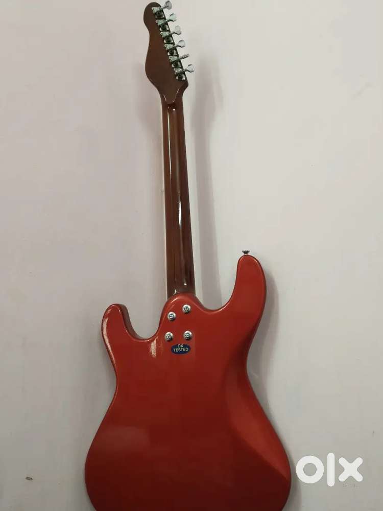 Electric guitar