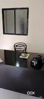 Female and male office executive chaiye.