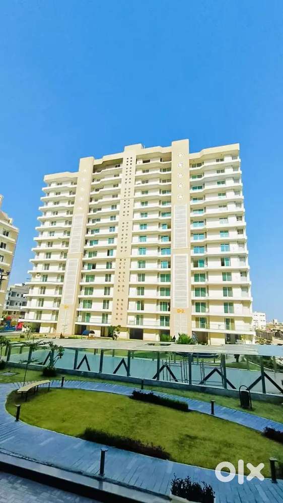 Prime location 4BHK Flats Read to Move