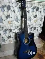 Juarez guiter for urgent selling